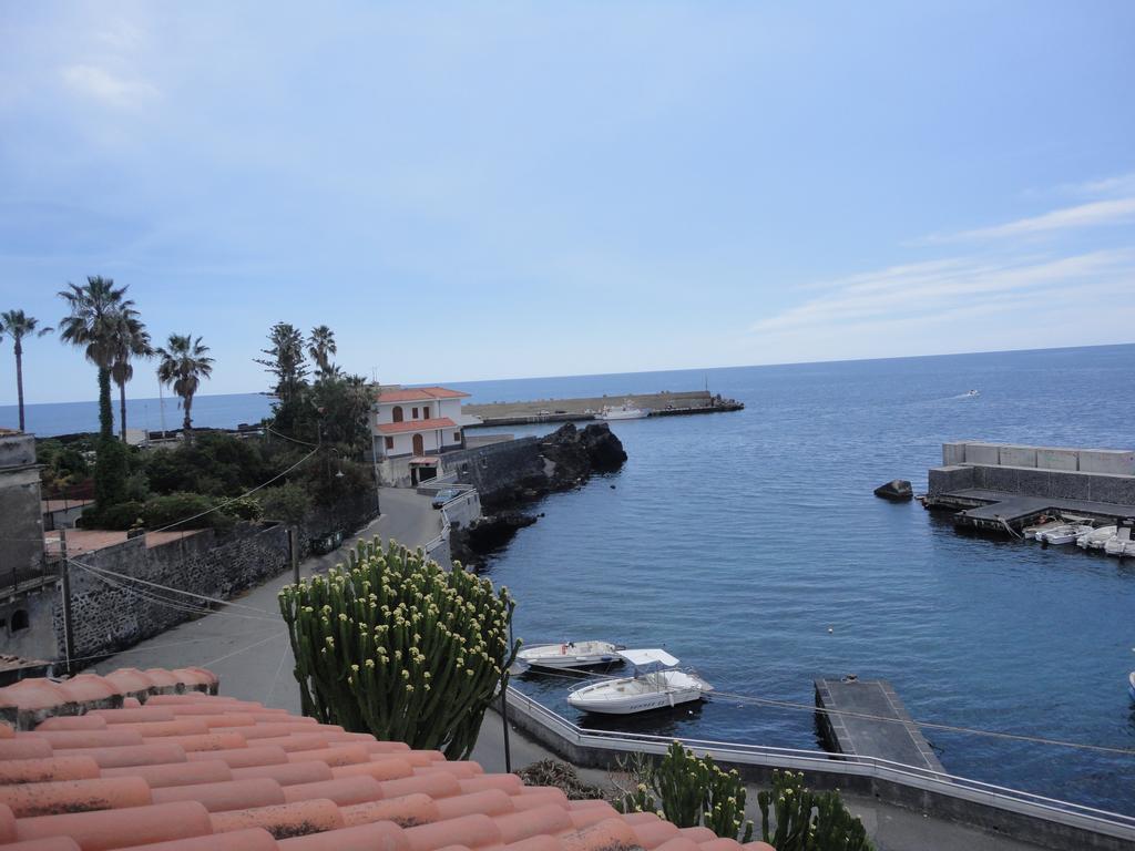 Appartamento Sul Mare Acireale Eksteriør bilde