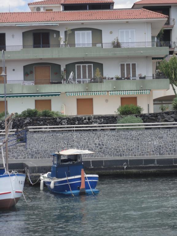Appartamento Sul Mare Acireale Eksteriør bilde